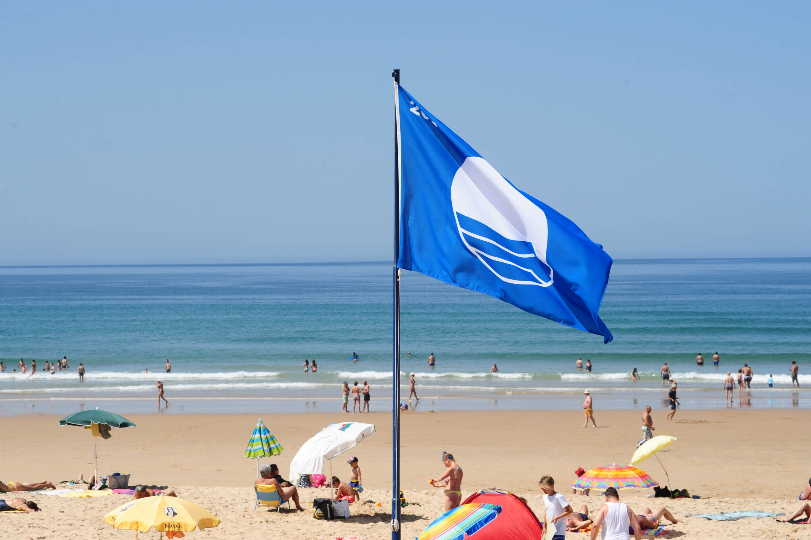Bandeira Azul, Qualidade de Ouro e Praia Acessível em Almada