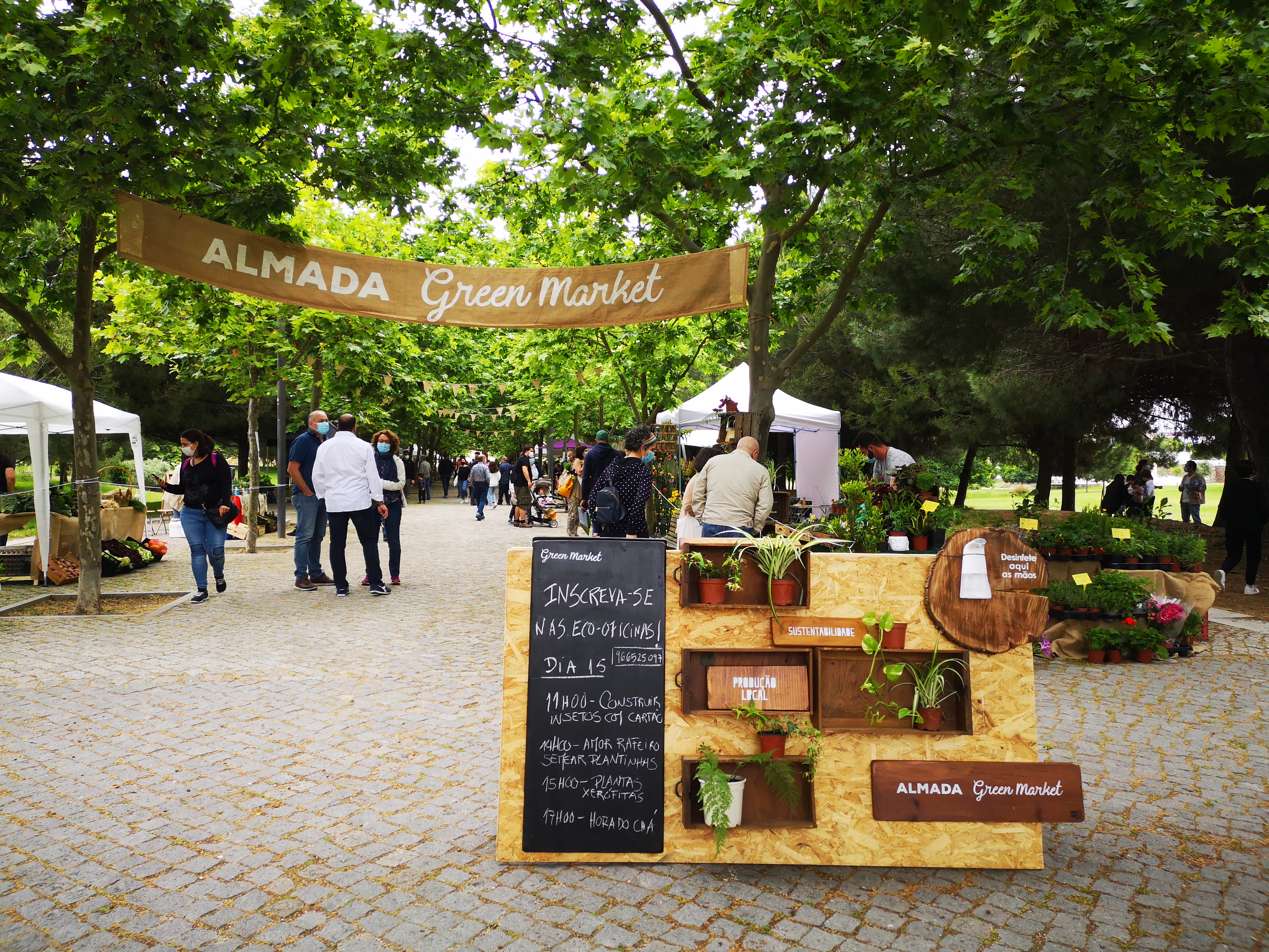 Almada Green Market