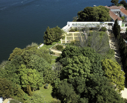 O Chão das Artes – Jardim Botânico da Casa da Cerca – Centro de Arte Contemporânea