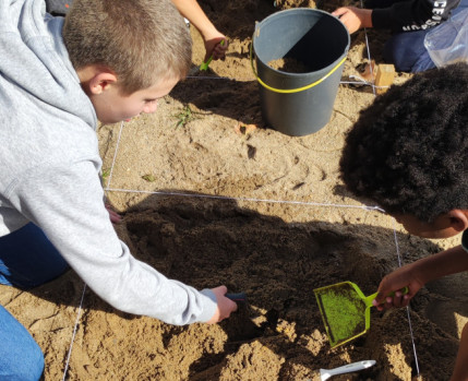 PEQUENOS_ARQUEOLOGOS_JEA_2024