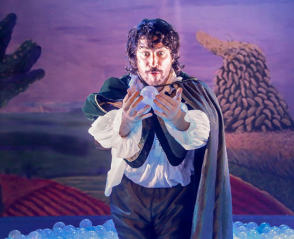 Handel... lá com essa música