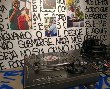 OFIICNA_DJING_FILHOS_DO_MEIO