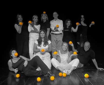 Dou-te as laranjas todas