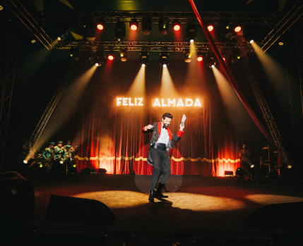 Circo de Natal apresentado por Rodrigo Gomes