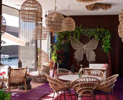 Pasha Beach Bar Restaurant