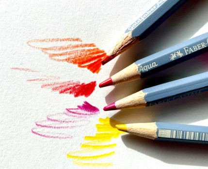 Fotografia de lápis coloridos