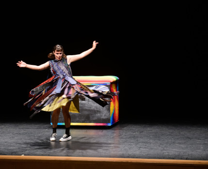 Espetáculo de  Teatro “No Meu Bairro”