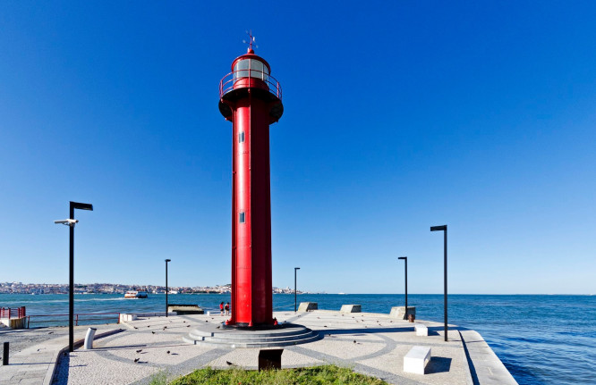 Farol de Cacilhas
