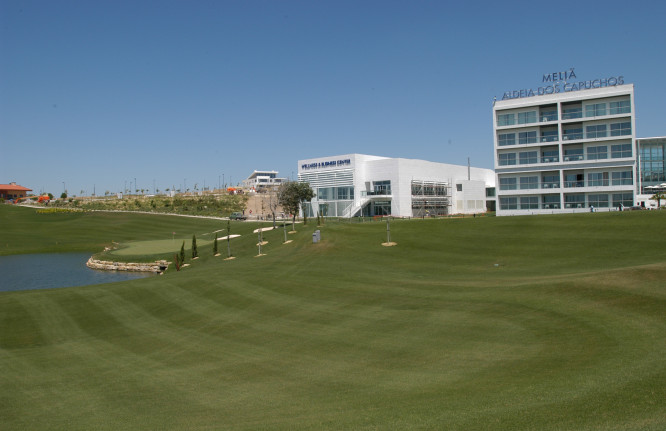 GolfeAldeiadosCapuchos