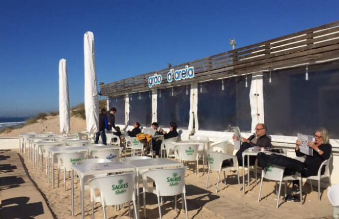 Grão d'Areia Bar
