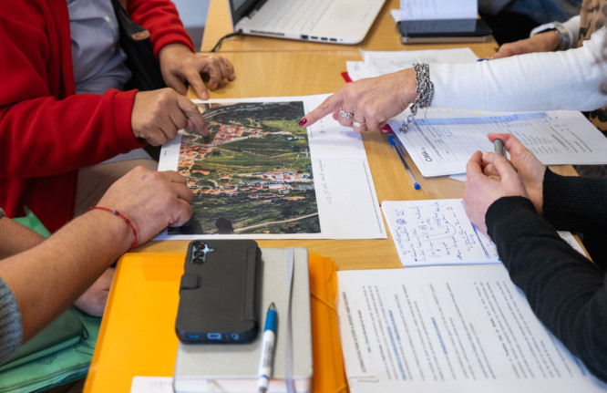 Gabinete de atendimento intempéries