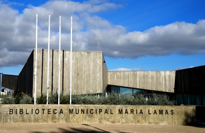 Imagem representativa de Biblioteca Municipal Maria Lamas