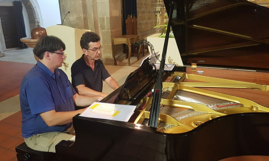 Concerto a Quatro Mãos