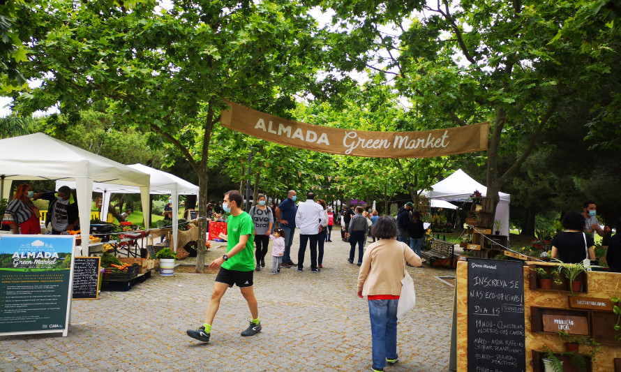 Almada Green Market