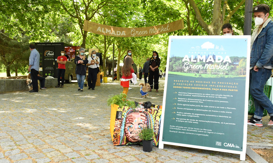 Almada Green Market abr 2022