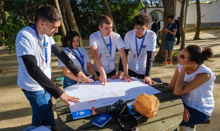 Almada lança Mapa do Movimento Associativo Jovem 