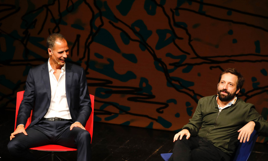 Almada, Dia Mundial da Língua Portuguesa, Ricardo Araújo Pereira, Gregório Duvivier