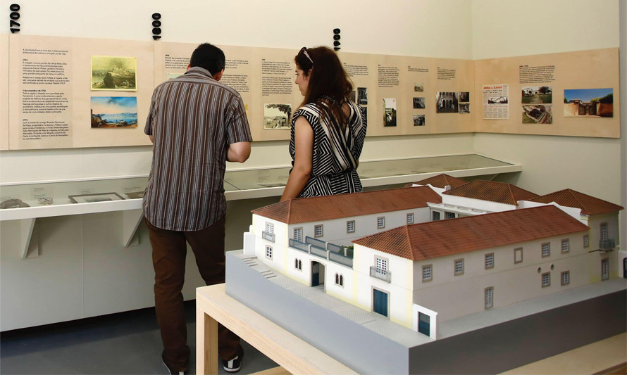 Exposição "Traçar o Pensamento" - fotografia de Flor Salgueiro