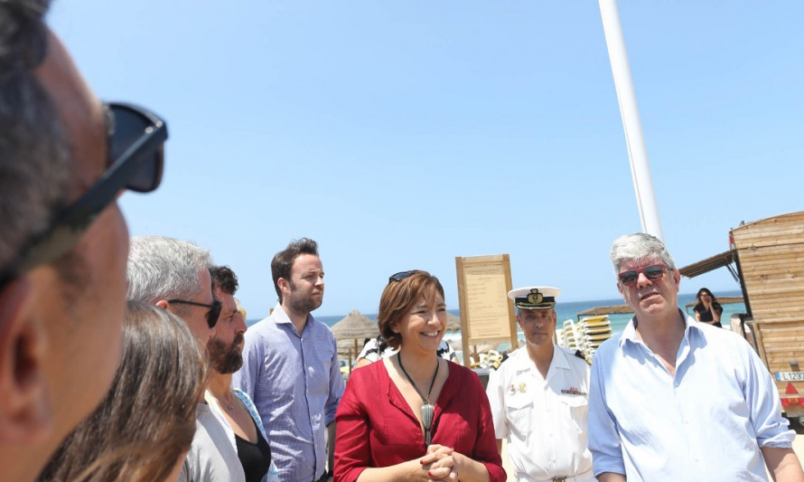 Dez praias de Almada recebem Bandeira Azul