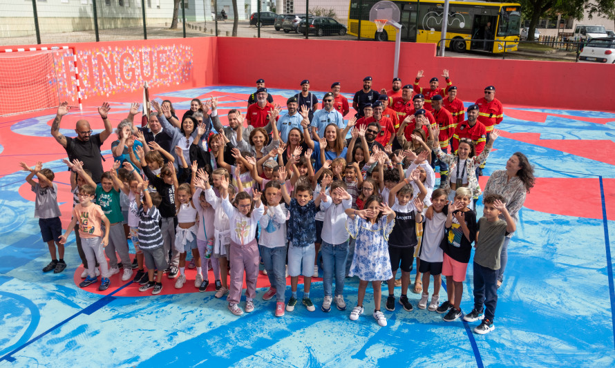 Almada, Desporto, Cidadania, Orçamento Participativo, Caparica, Polidesportivo, Vila Nova de Caparica, inauguração, presidente, Inês de Medeiros