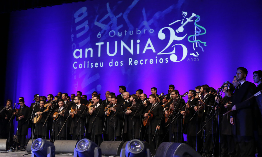 ANTUNIA 