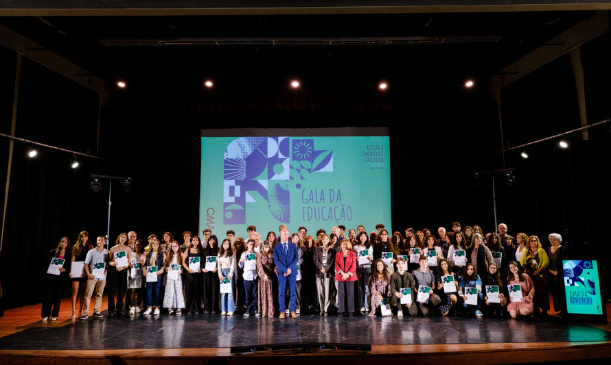  1.ª Gala da Educação, prémios, homenagem, alunos, professores, 2023, FCT