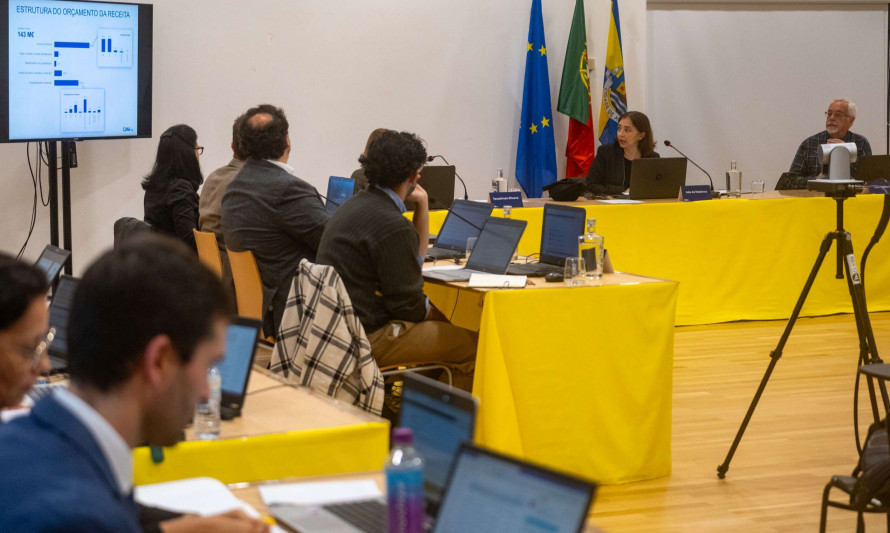 Pessoas numa reunião