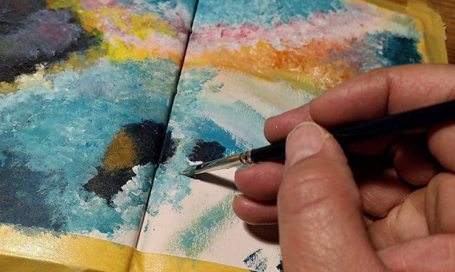 DESENHO NA EXPOSIÇÃO - Um Leporello em acrílico (fotografia de Marc Parchow)