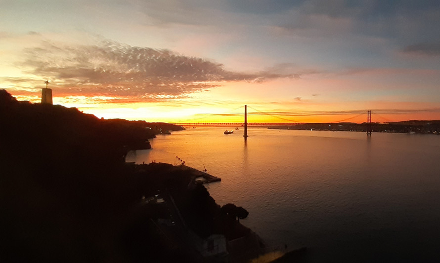 Vista do Tejo a partir do Jardim Botânico - fotografia de Paulo Ramos