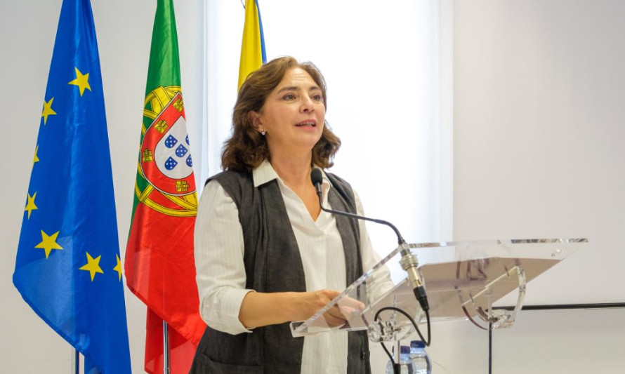 Almada, Ambiente, protocolo, praias, areias, Posto Municipal de Turismo, presidente da CMA, Inês de Medeiros
