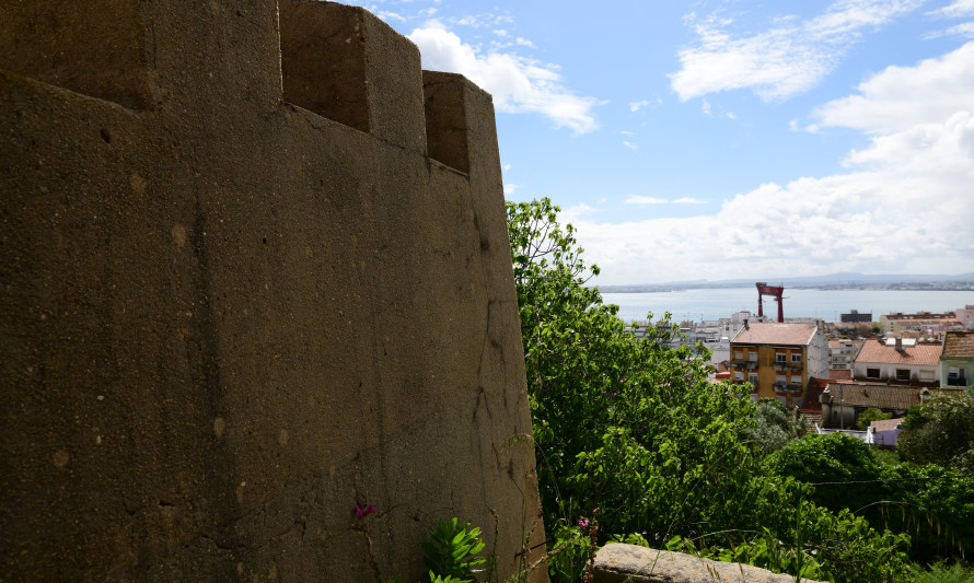 CASTELO_DE_ALMADA