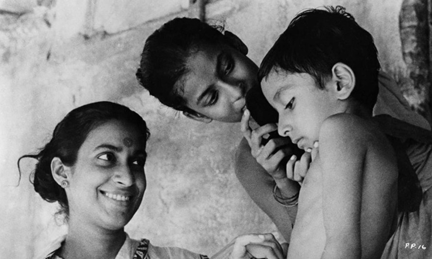 A Canção da Estrada - ciclo cinema Satyajit Ray