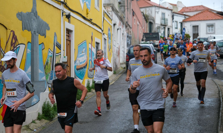 Laura Grilo e Nelson Cruz vencem Meia Maratona de Almada | Carlos Valadas | CMA