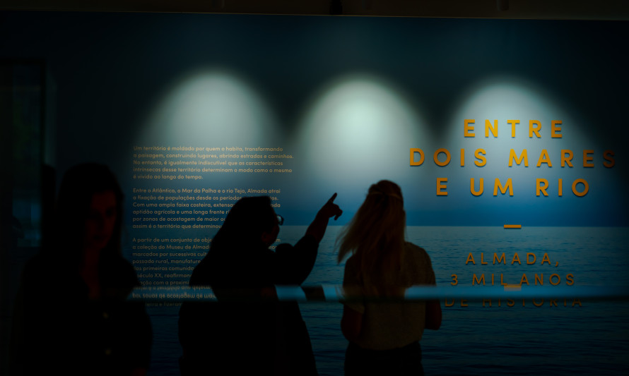 EXPOSICAO_ENTRE_DOIS_MARES_UM_RIO_CASA_DA_CIDADE_MAIO_2025