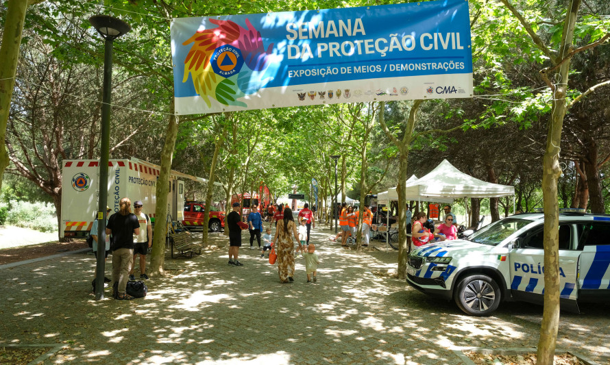 Exposição e Demonstração de Meios de Proteção Civil