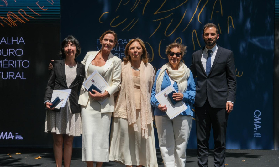 CMA homenageia personalidades e entidades com entrega de Medalhas de Mérito Municipal | Créditos: Carlos Valadas | CMA