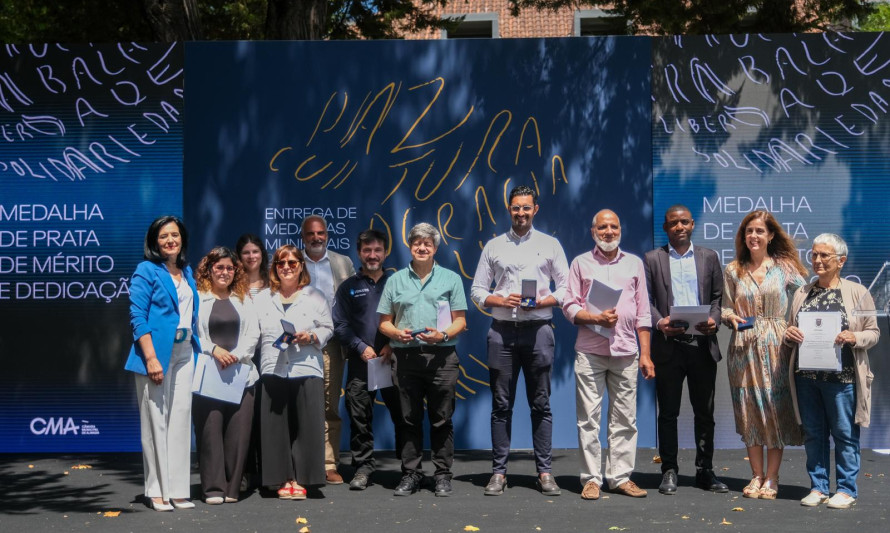 CMA homenageia personalidades e entidades com entrega de Medalhas de Mérito Municipal | Créditos: Carlos Valadas | CMA
