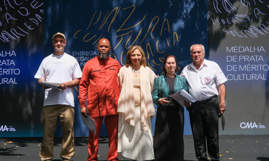 CMA homenageia personalidades e entidades com entrega de Medalhas de Mérito Municipal | Créditos: Carlos Valadas | CMA