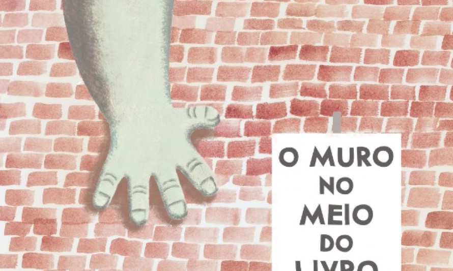 O Muro no meio do livro 