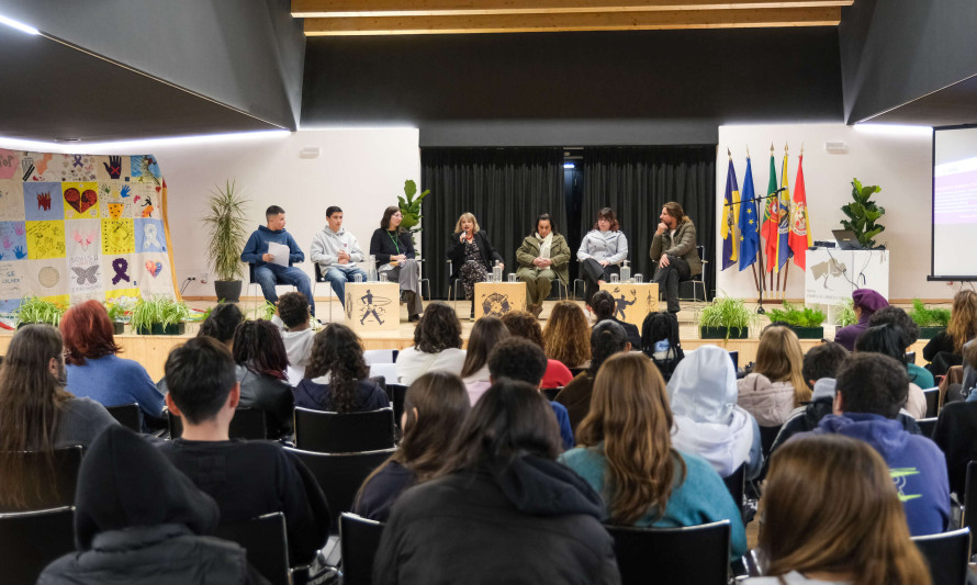 36.º Aniversário da Convenção dos Direitos da Criança assinalado com debate sobre igualdade