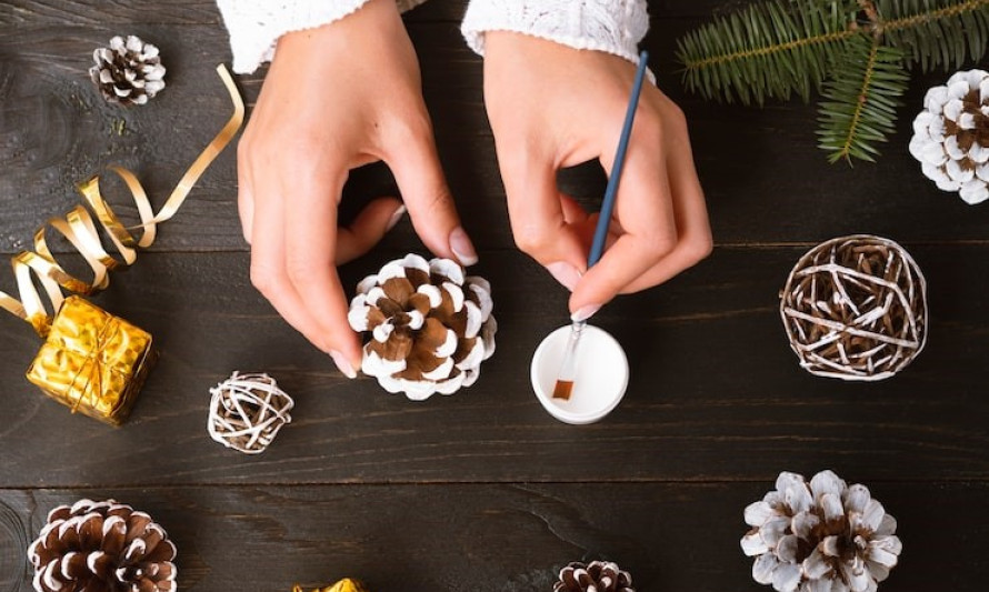 OFICINA_DECORACOES_dE_NATAL_DEZEMBRO_2025