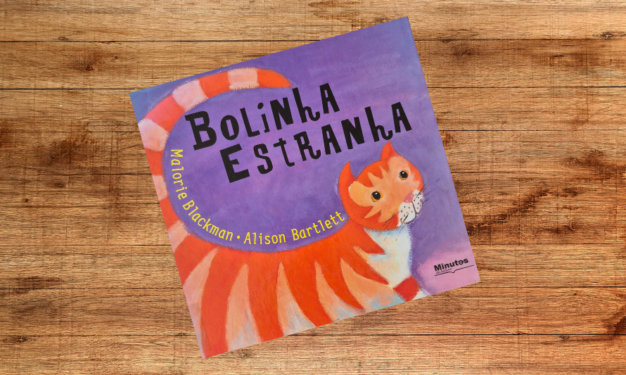 Bolinha Estranha