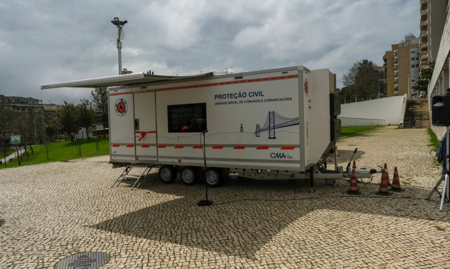 Veiculo de Proteção Civil