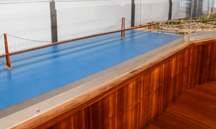 MAQUETE_PONTE_SOBRE_O_TEJO
