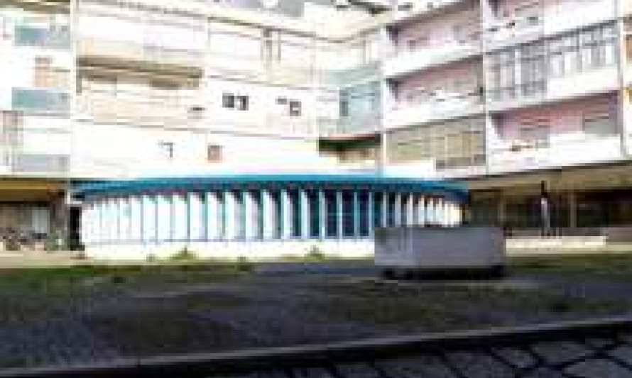 Imagem representativa de Mercado Municipal nas Torcatas. Claraboia superior.