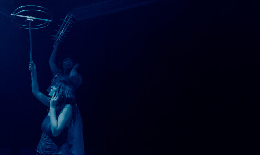 Peça de Teatro "32.3" 