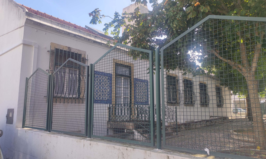 Imagem representativa de Casa Pragana. Jardim lateral.