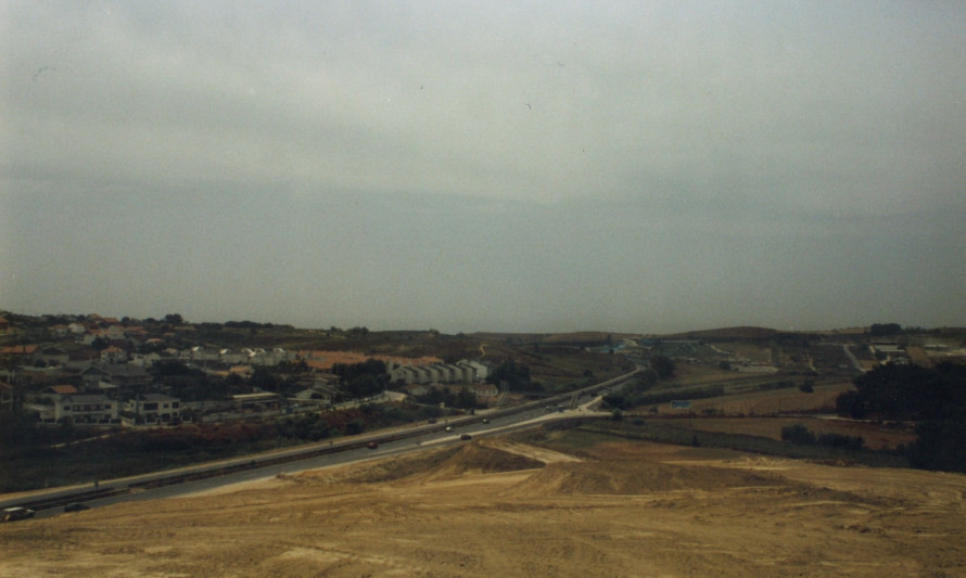 Imagem representativa de Brielas 1. Prospeção após movimentações de obra e remobilização do terreno (anos 90).