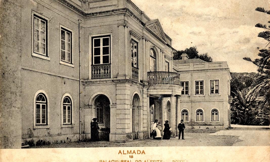 Imagem representativa de Paço Real do Alfeite / Palácio do Alfeite / Sede do Comando da Base Naval de Lisboa. Postal de António Passaporte.