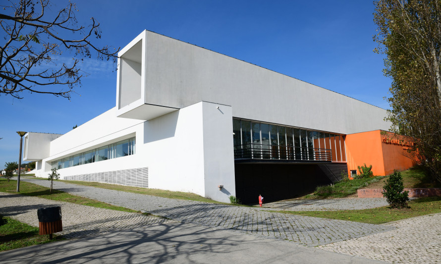 Imagem representativa de Complexo Municipal de Piscinas da Sobreda 